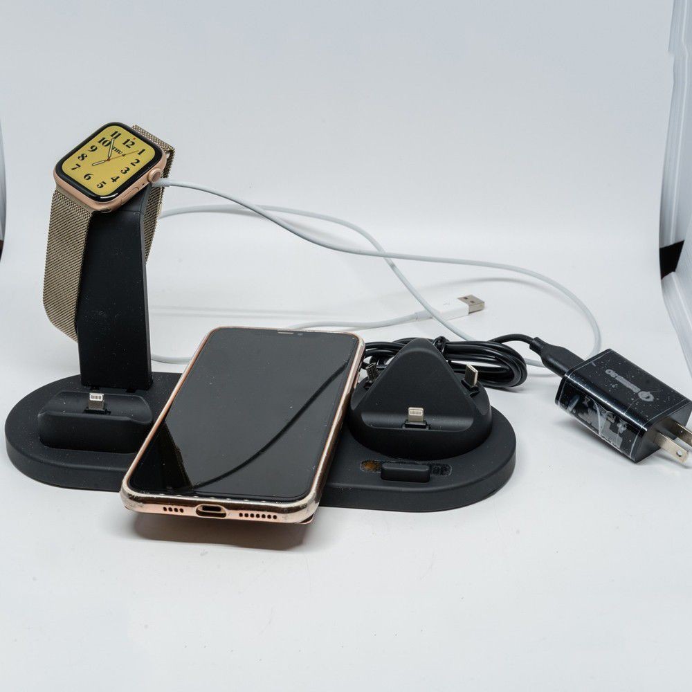 4-1 Wireless Powerful Charging Dock